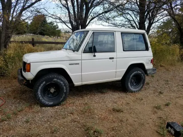 1988 Mitsubishi Montero