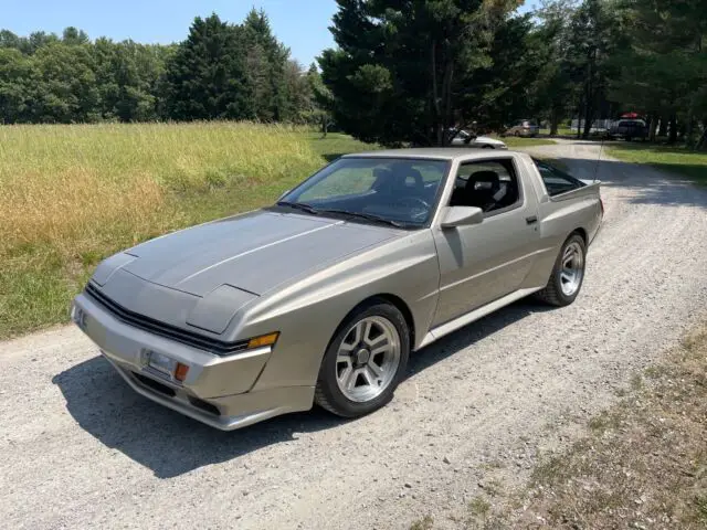 1988 Mitsubishi Starion