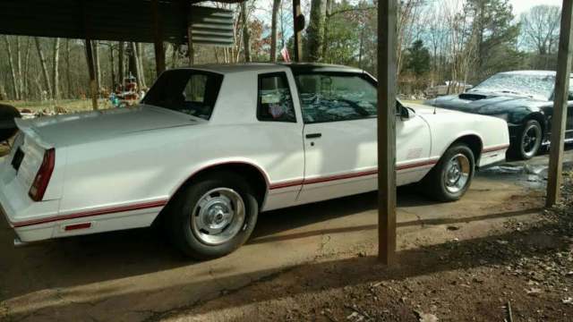 1988 Chevrolet Monte Carlo T-Tops