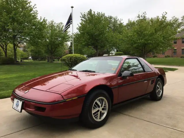 1988 Pontiac Fiero Coupe