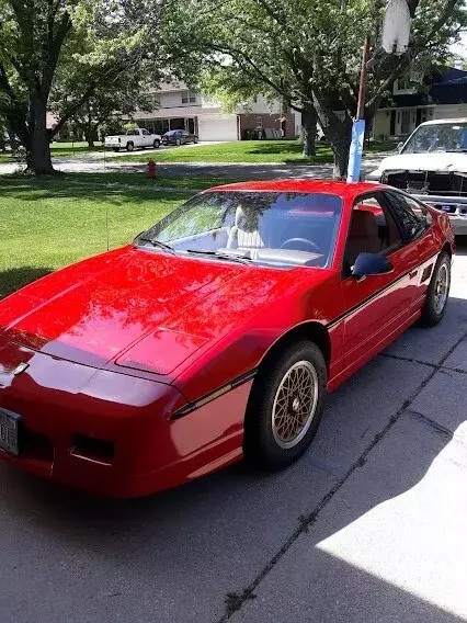 1988 Pontiac Fiero