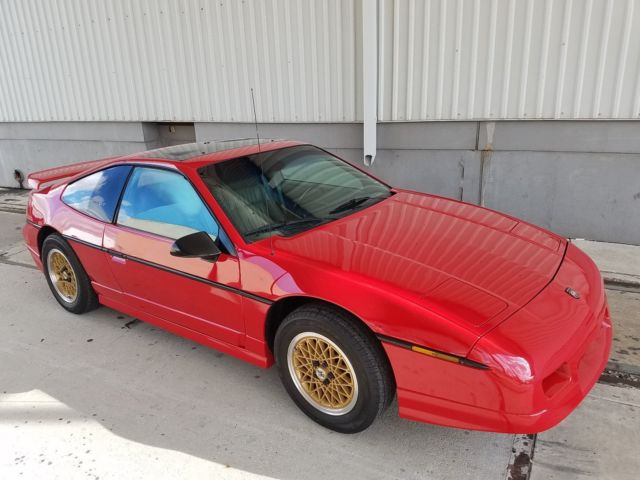 1988 Pontiac Fiero