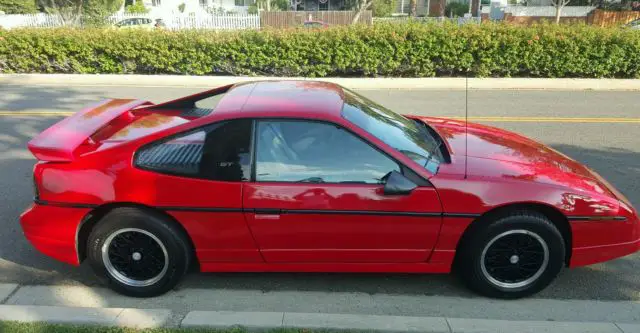 19880000 Pontiac Fiero