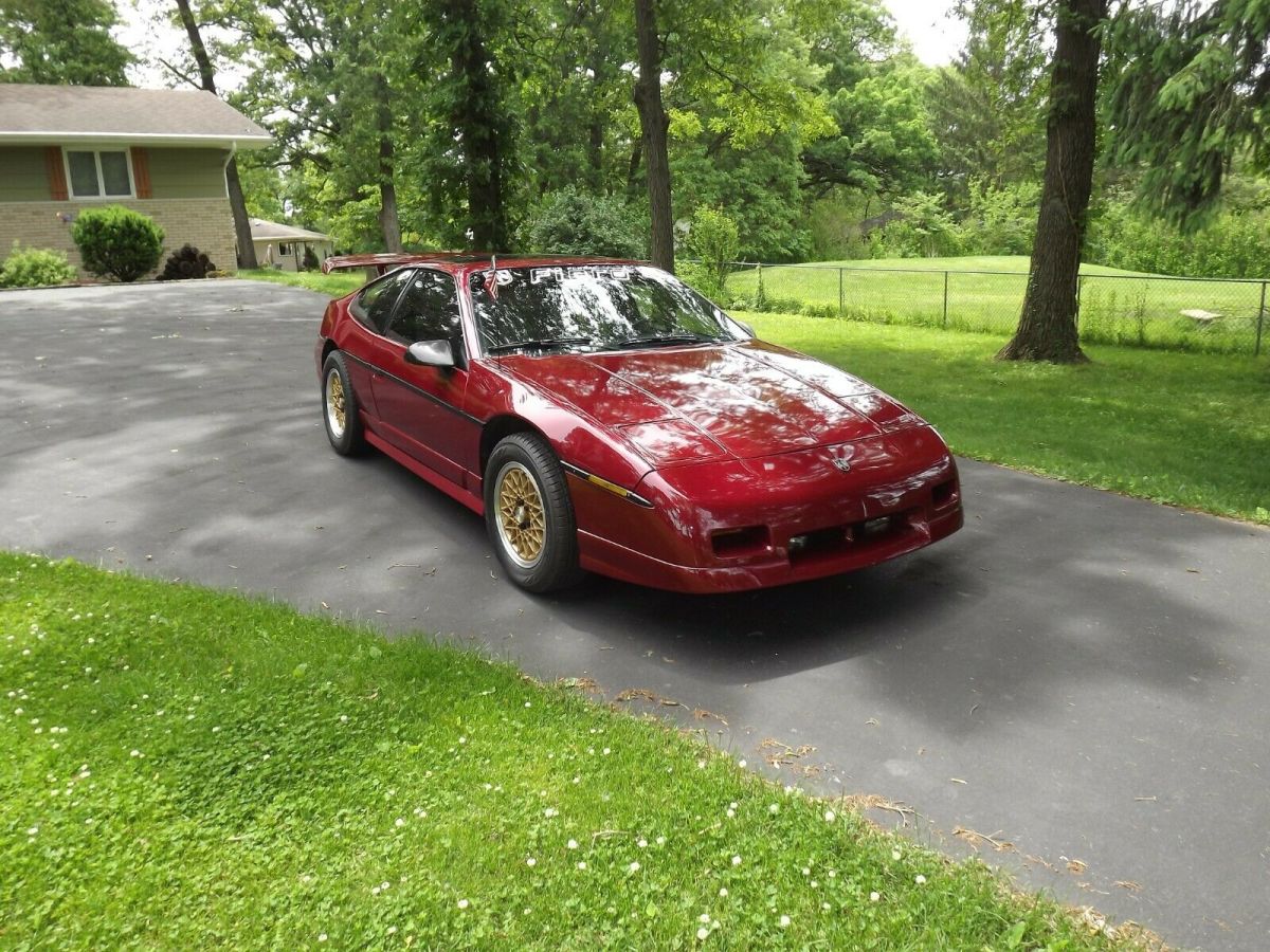 1988 Pontiac Fiero GT