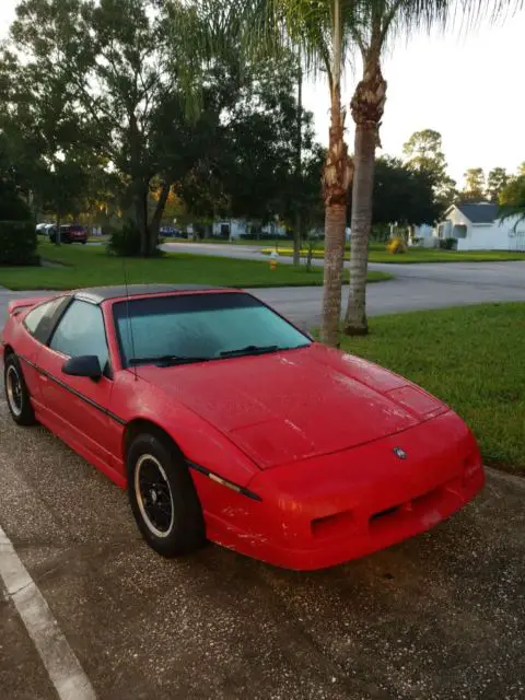 1988 Pontiac Fiero Ttop