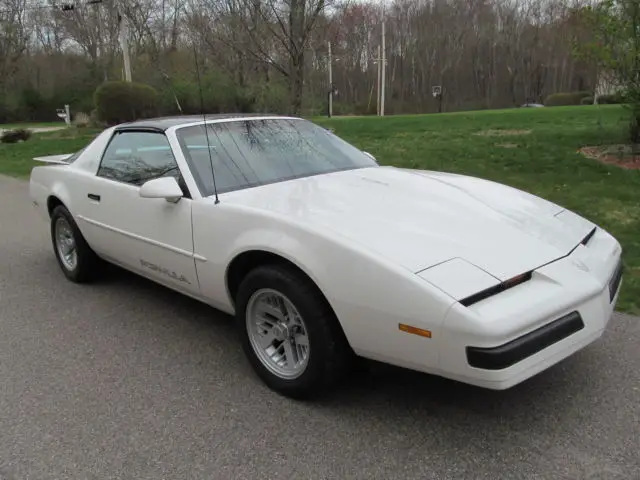 1988 Pontiac Firebird Formula T-top