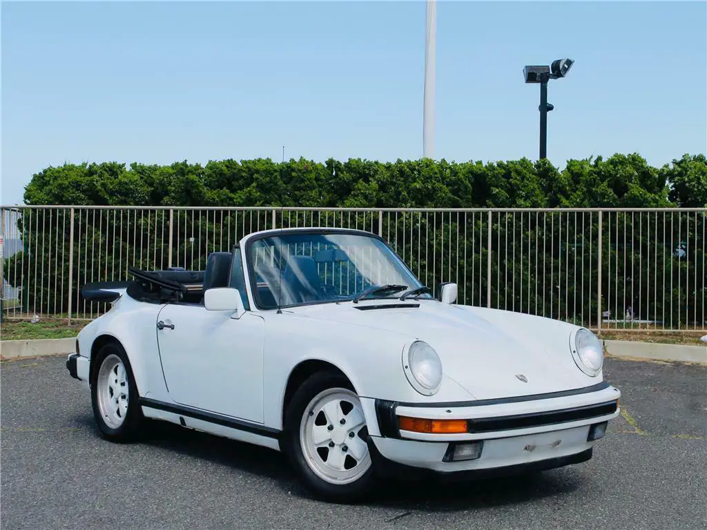 1988 Porsche 911 Carrera