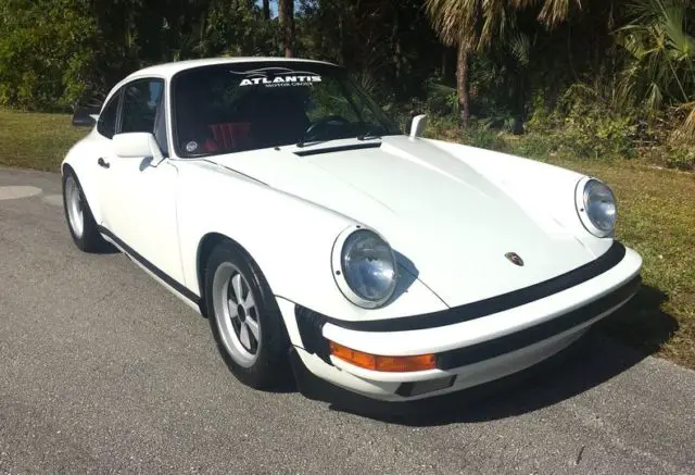 1988 Porsche 911 --