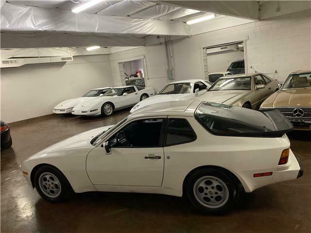 1988 Porsche 944 944