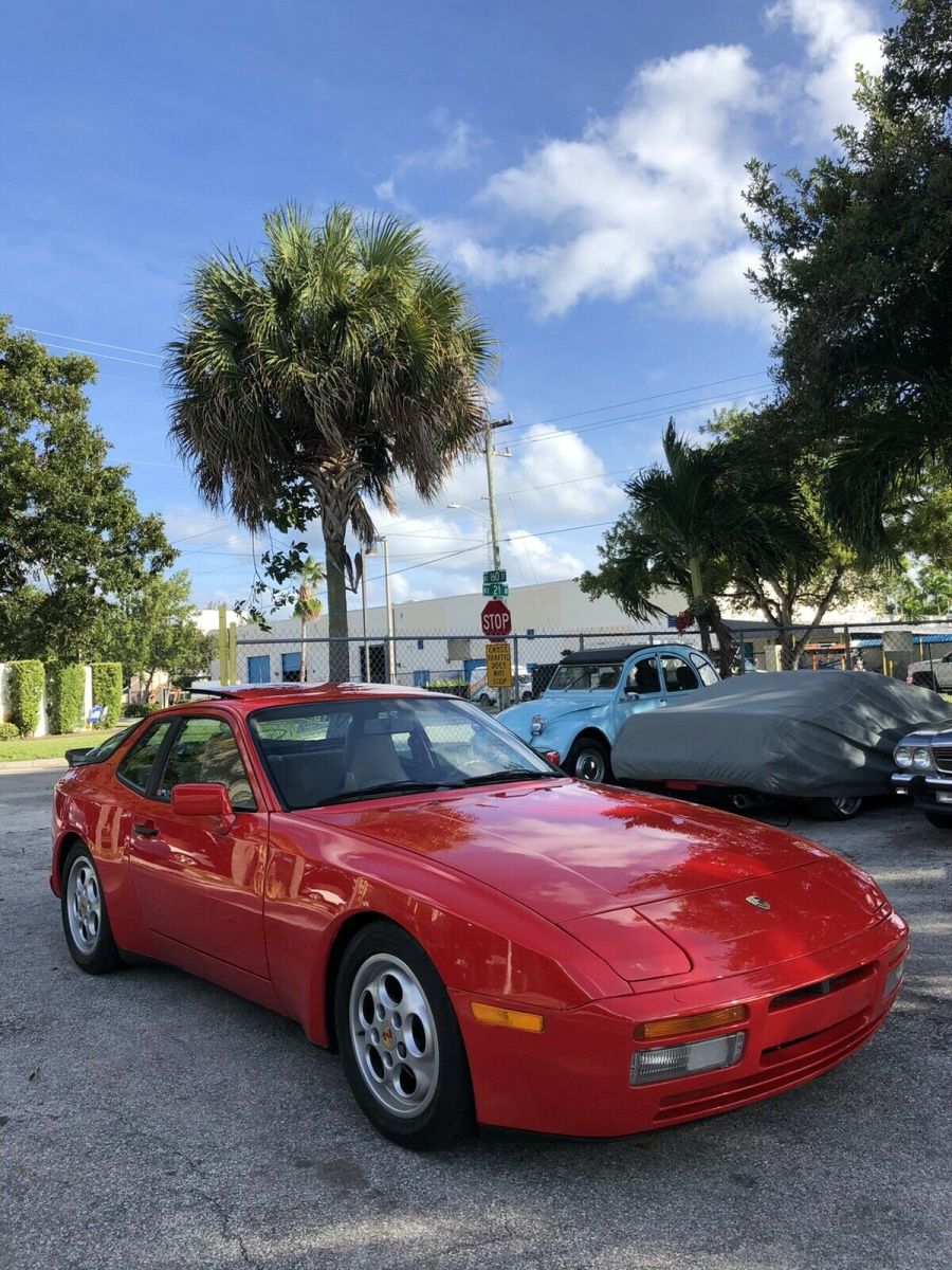 1988 Porsche 944