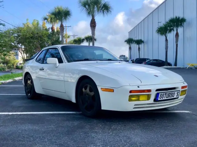 1988 Porsche 944 Turbo S