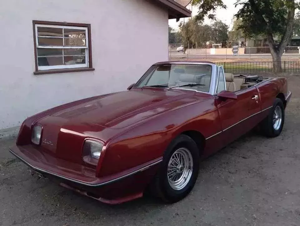 1988 Studebaker Avanti 1988 STUDEBAKER AVANTI CONVERTIBLE 85K ORIGINAL MILES