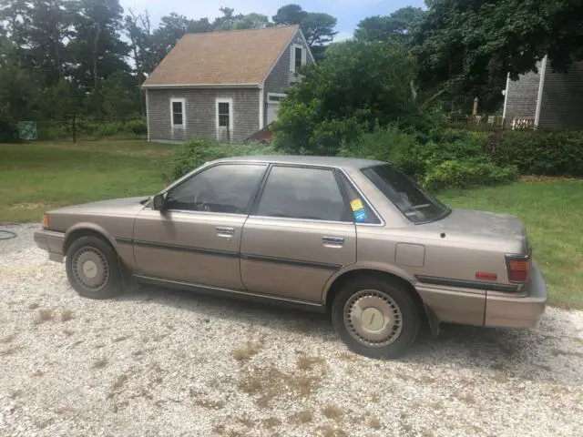 1988 Toyota Camry LE