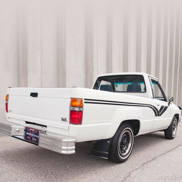 1988 Toyota Other Standard Cab Pickup Truck
