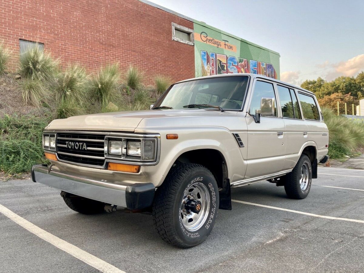 1988 Toyota Land Cruiser FJ62 GX