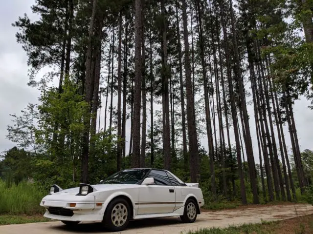 1988 Toyota MR2 Supercharged 5-Speed