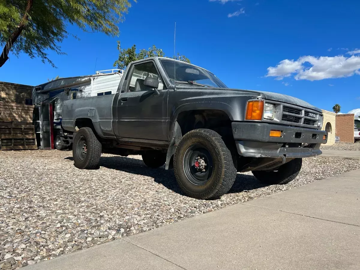 1988 Toyota Tacoma SR5 4x4