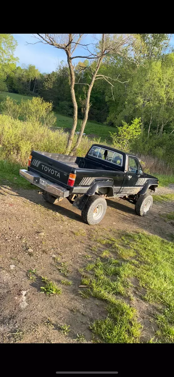 1988 Toyota Pickup SR5 3.0 V6 Man 4.10gear 1988 Toyota 1/2 Ton Pickup