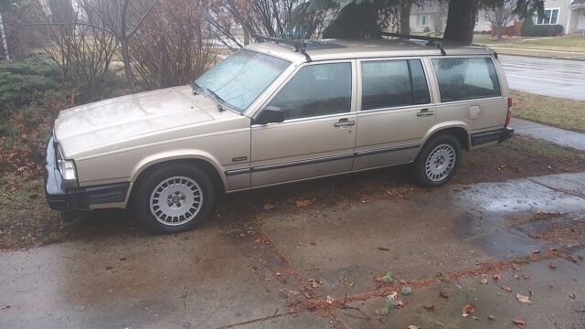 1988 Volvo 740 Wagon