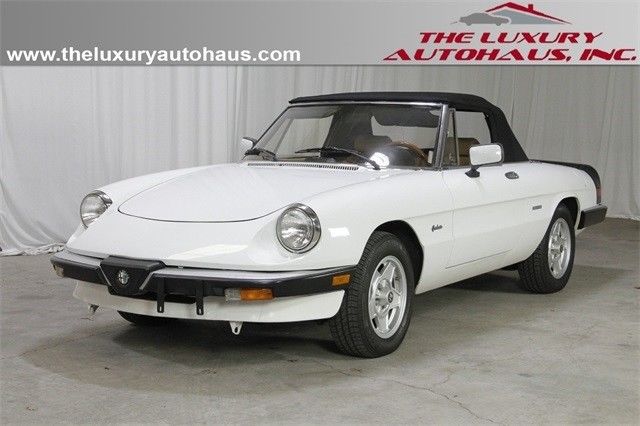 1989 Alfa Romeo Spider --