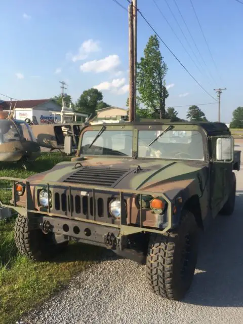 1989 Hummer H1 NO RESERVE 38K MILES STREET LEGAL