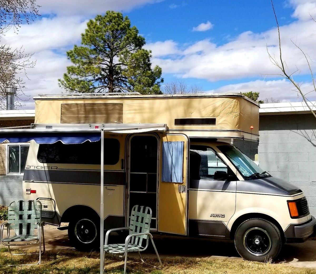 1989 Chevrolet Astro