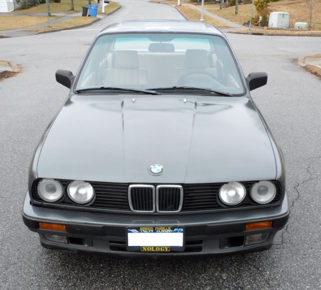 1989 BMW 3-Series 4 Door