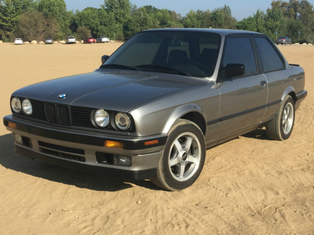 1989 BMW 3-Series is