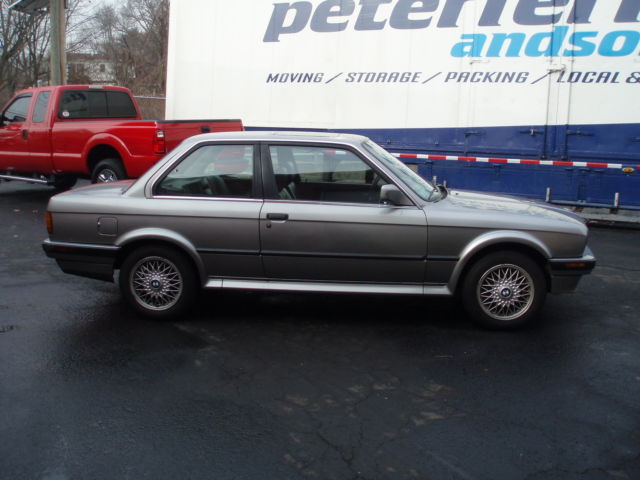 1989 BMW 3-Series ix