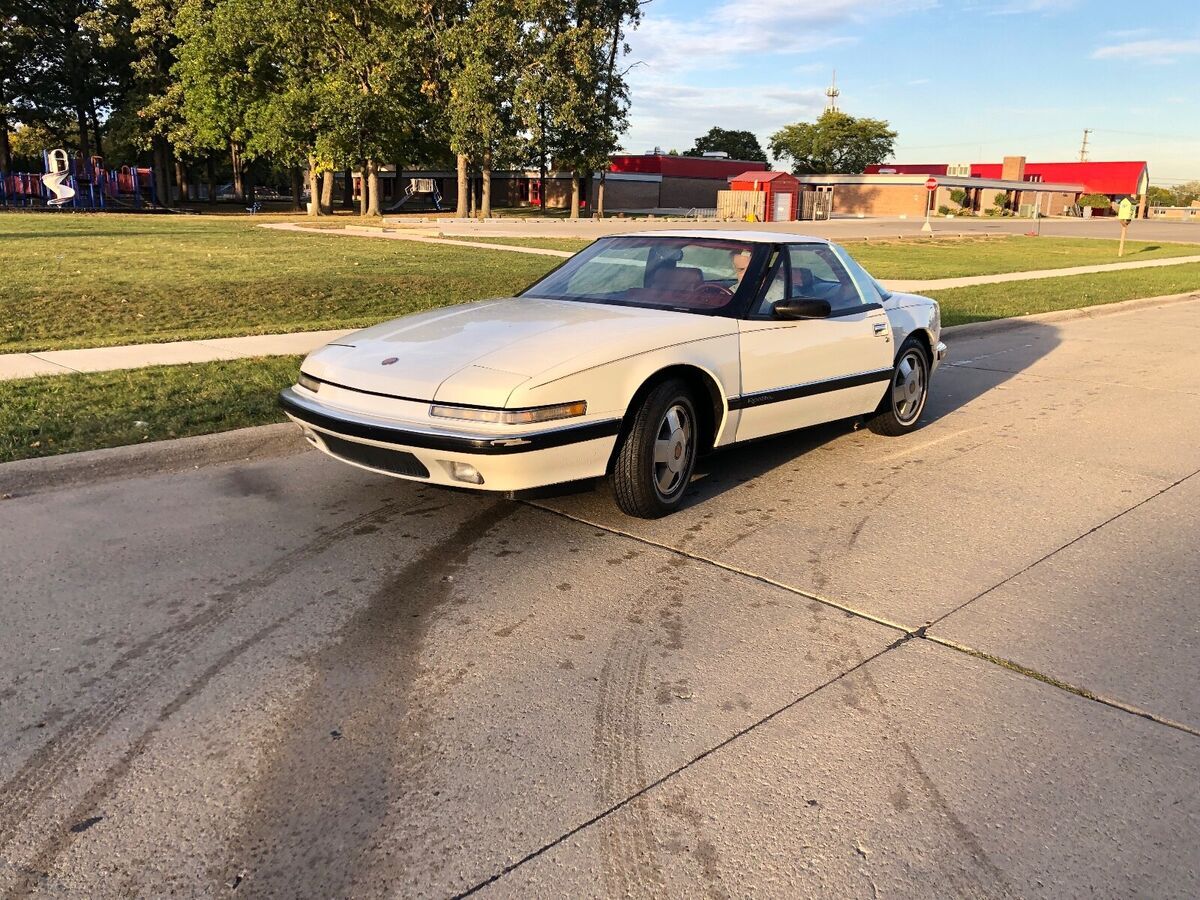 1989 Buick Reatta