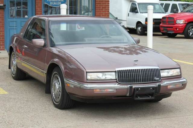 1989 Buick Riviera Luxury Edition