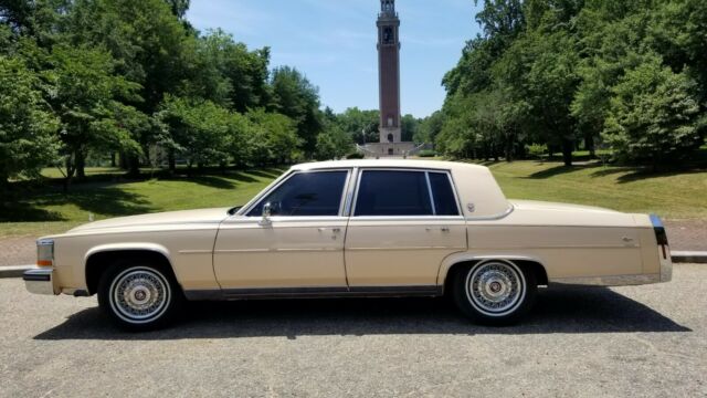 1989 Cadillac Brougham Sedan