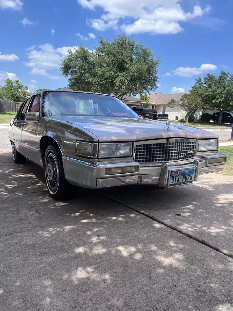 1989 Cadillac Fleetwood