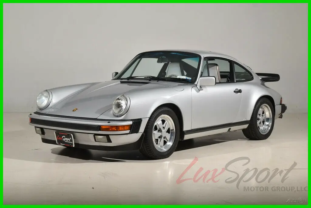 1989 Porsche 911 Carrera