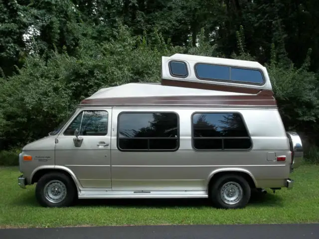 1989 Chevrolet G20 Van wood