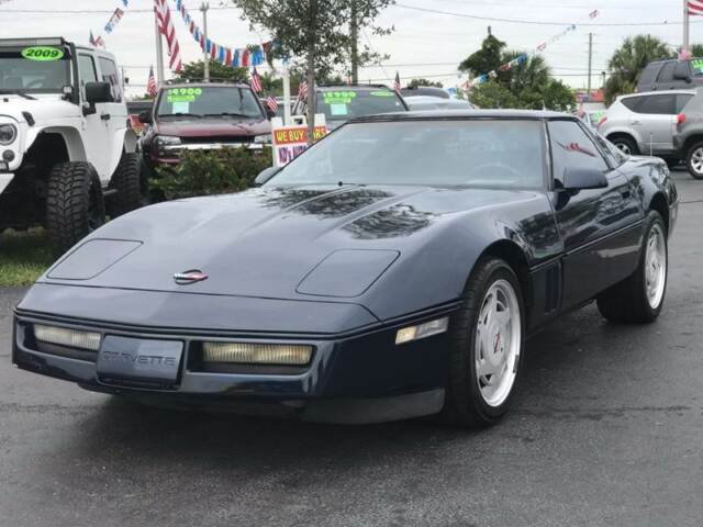 1989 Chevrolet Corvette Base 2dr Hatchback