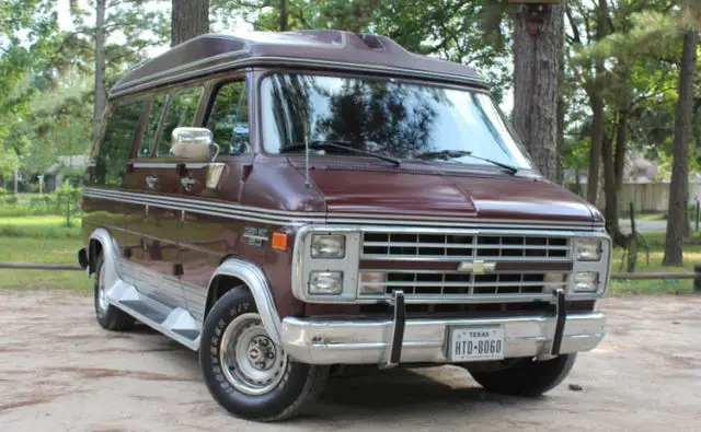 1989 Chevrolet G20 Van Van Craft Conversion