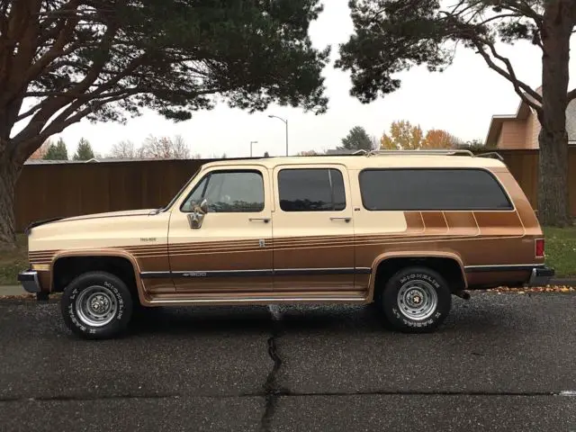 1989 Chevrolet Suburban