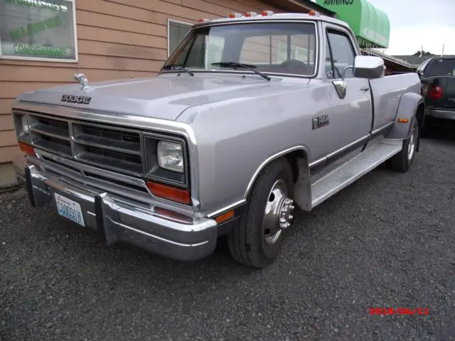 1989 Dodge Ram 3500 LE