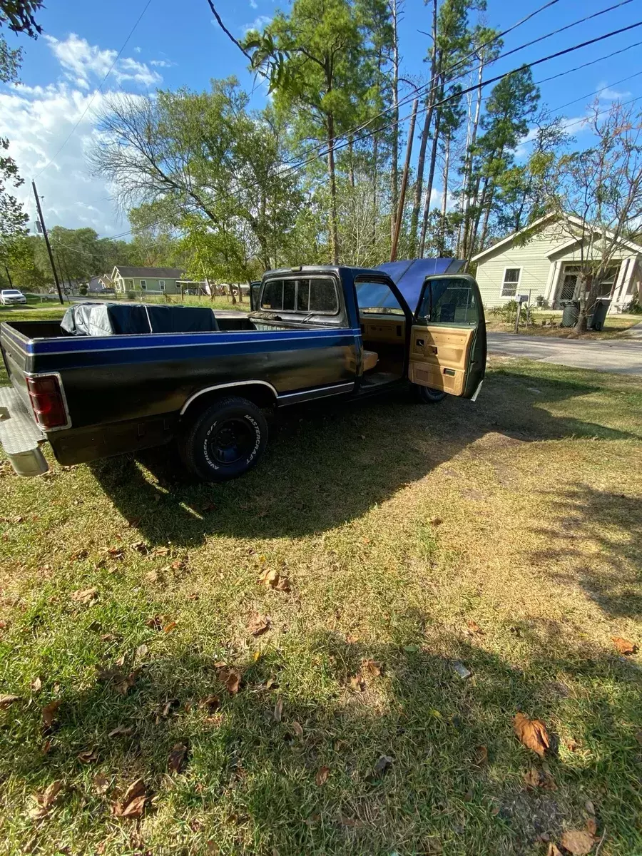 1989 Dodge D-Series Black D150 for sale