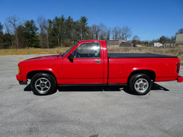 1989 Dodge Dakota Sport Standard Cab Pickup 2-Door