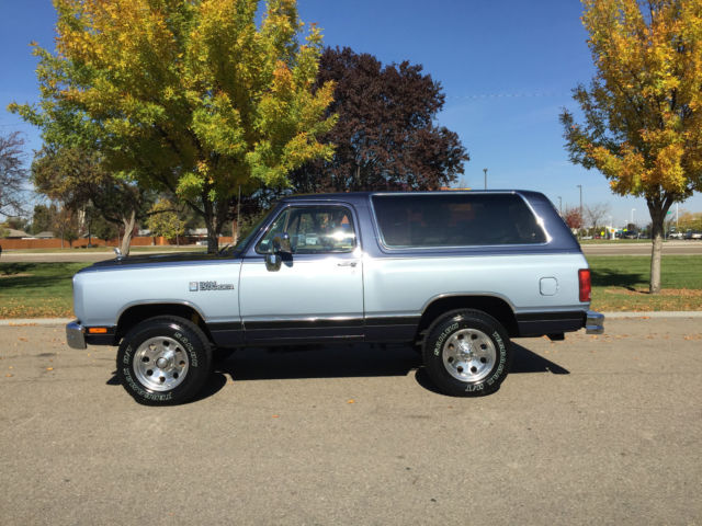 1989 Dodge Ramcharger 150 LE