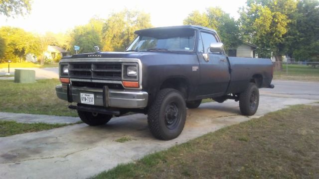 1989 Dodge Other Pickups LE