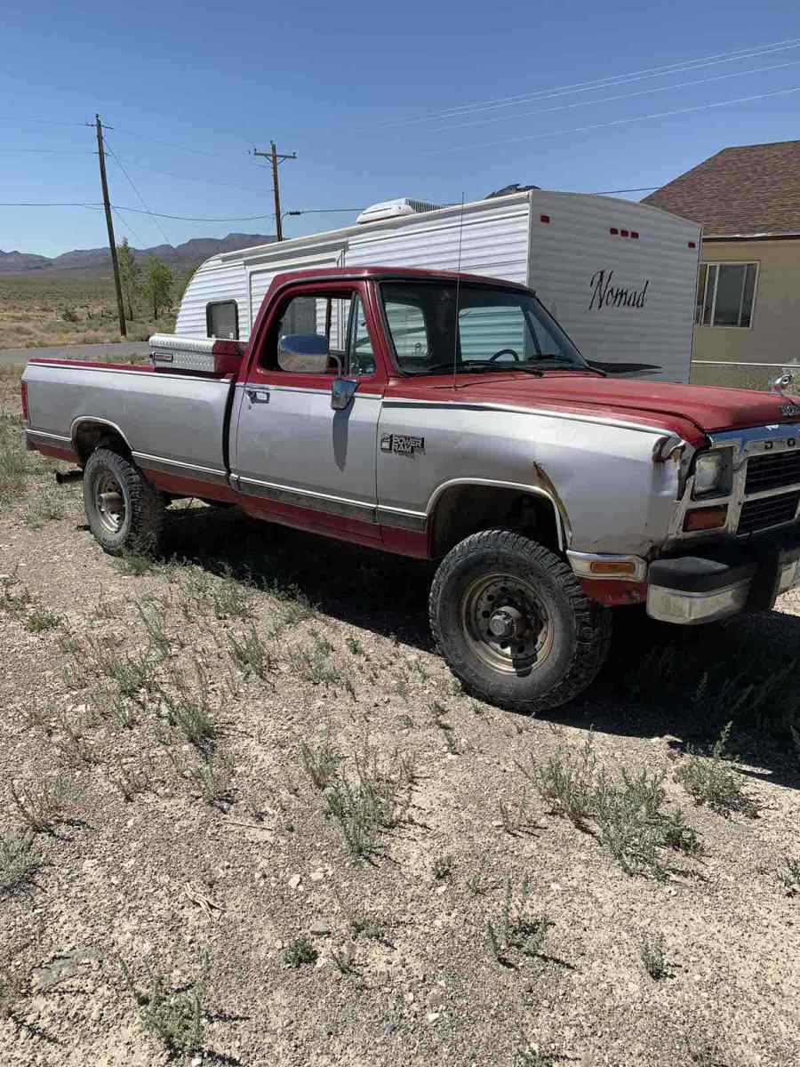 1989 Dodge W350 W300