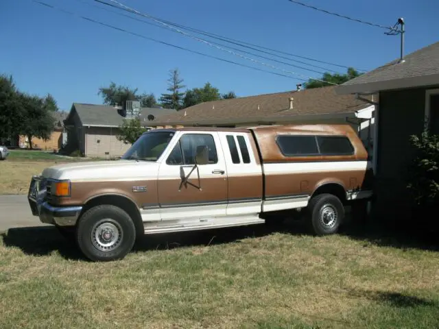 1989 Ford F-250 4 x 4