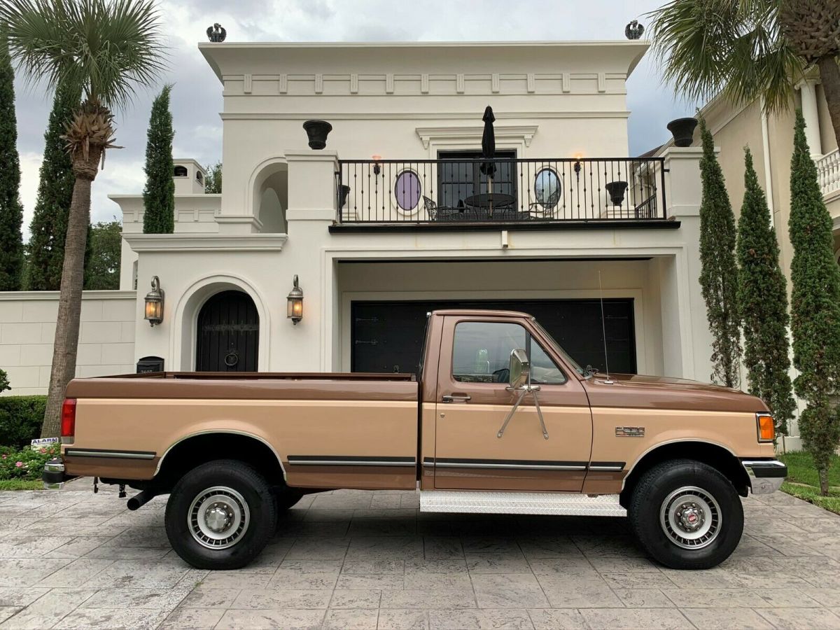 1989 Ford F-250 XLT Lariat