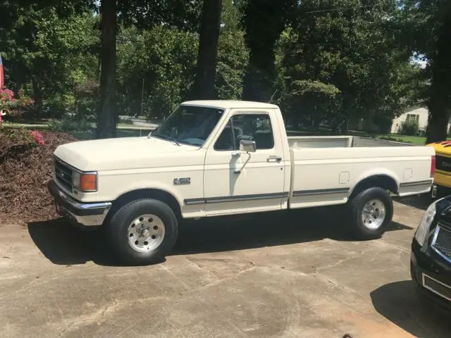 1989 Ford F-150 Lariat