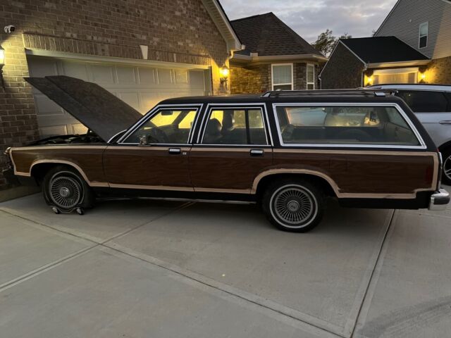 1989 Ford Country Squire COUNTRY SQUIRE LX