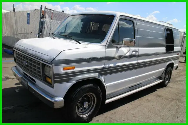 1989 Ford E-Series Van E-150