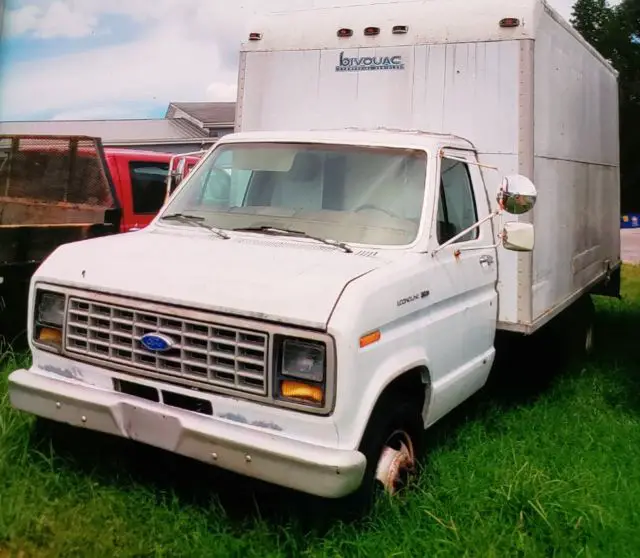 1989 Ford E-Series Van